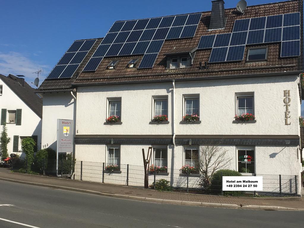 Hotel Am Maibaum Neuenrade Kültér fotó